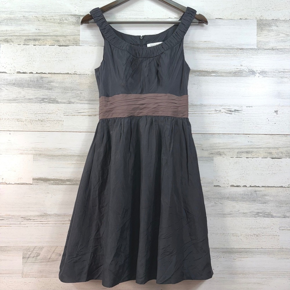White House Black Market Gray Silk Blend Empire Waist Cocktail Dress Sz‎ 0 Party